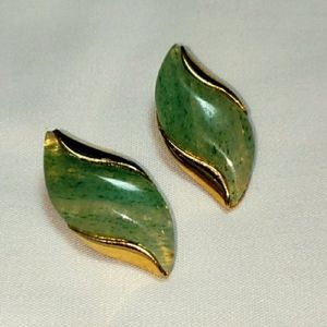 VNTG Amazonite Green n Gold Clip-on Earrings